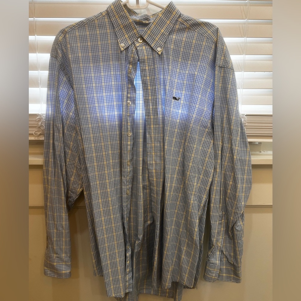 Vineyard vines blue white and yellow button up.